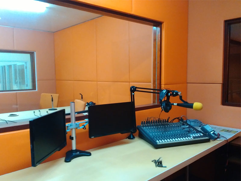 Setting Up Akustik Ruang Radio Pelita Kasih Jakarta